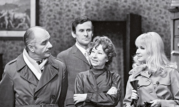Edward Dziewoński, Wiesław Gołas, Irena Kwiatkowska i Halina Kowalska. Aktorstwo było najmocniejszą stroną „Kobry”.
