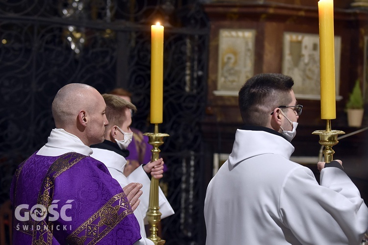 Środa Popielcowa w świdnickiej katedrze