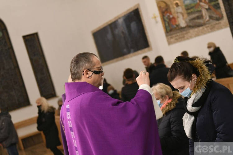 Poświęcenie Drogi Krzyżowej w Żarach