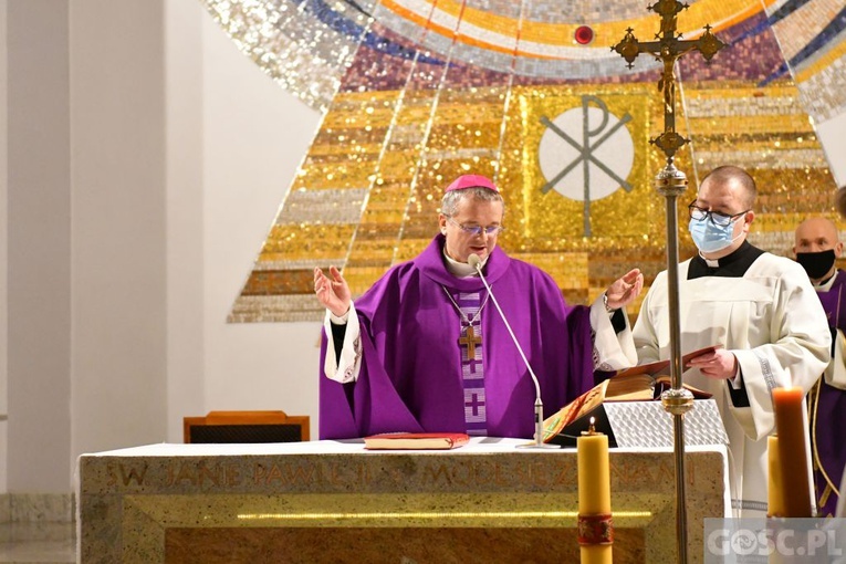 Poświęcenie Drogi Krzyżowej w Żarach