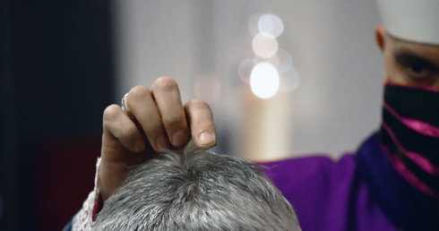 Dystans, który jest niepotrzebny. Popielec w koszalińskiej katedrze