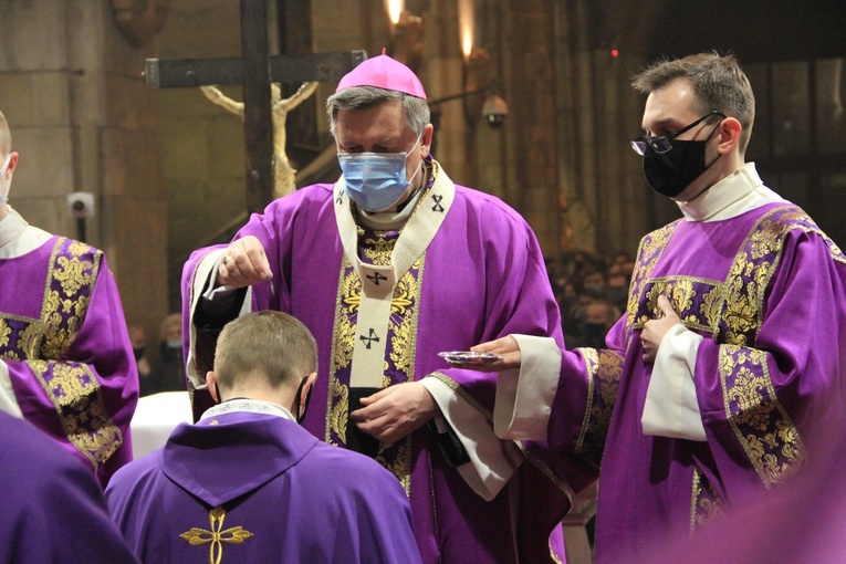 Środa Popielcowa we wrocławskiej katedrze
