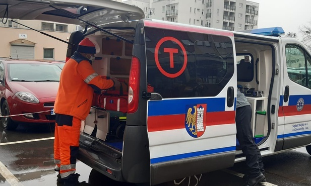 Śląskie. Nie możesz dotrzeć do przychodni na szczepienia? Są mobilne punkty