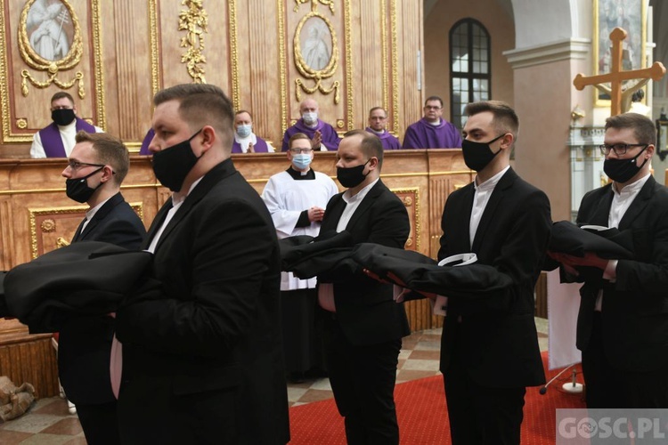 Obłóczyny i lektorat w Paradyżu
