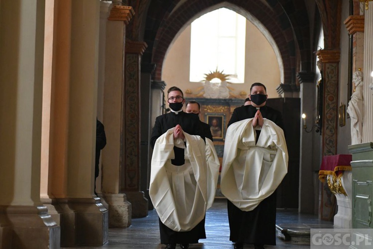 Obłóczyny i lektorat w Paradyżu