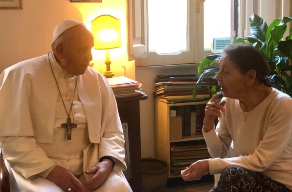 "Te doświadczenia nauczyły mnie, że zawsze jest nadzieja". Edith Bruck po spotkaniu z papieżem Franciszkiem