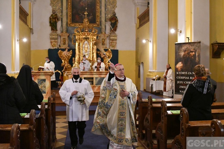 Konsekracja nowego ołtarza we Wschowie