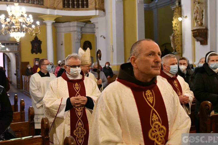 Konsekracja nowego ołtarza we Wschowie