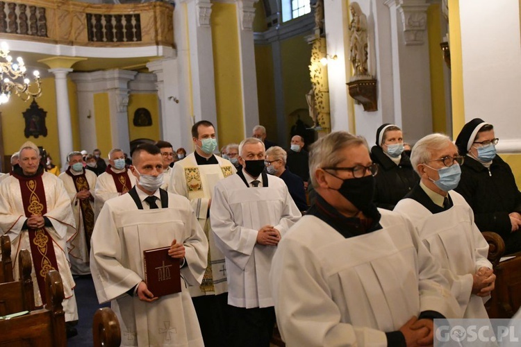 Konsekracja nowego ołtarza we Wschowie