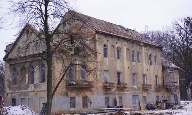 Żory. Renowacja Pałacu w Baranowicach. "Skrywał wiele niespodzianek"