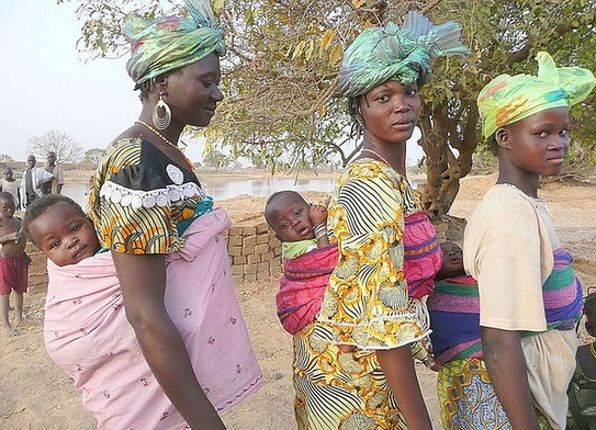 Bezpieczna mama, czyli Polki na ratunek afrykańskim kobietom 
