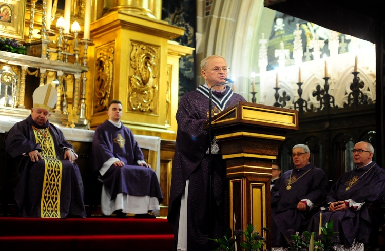 Tytuł kanonika kapituły katedry w Chartres dla ks. prał. Zdzisława Sochackiego