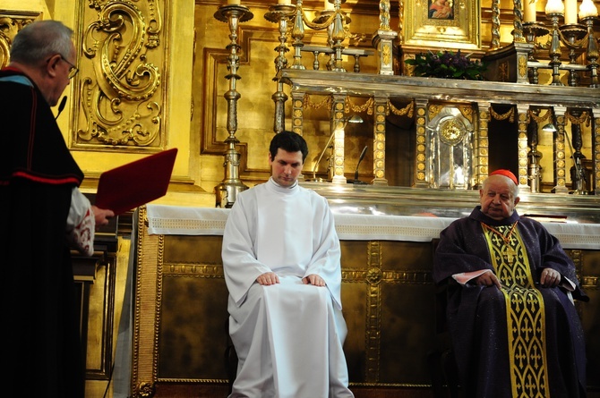 Tytuł kanonika kapituły katedry w Chartres dla ks. prał. Zdzisława Sochackiego