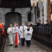 "Kwadrans w cieniu św. Jakuba" z ks. Piotrem Roszakiem