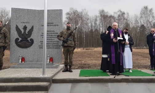 Katowice. Pomnik Wyklętych odsłonięty