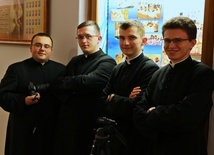 Seminaryjni fotografowie.