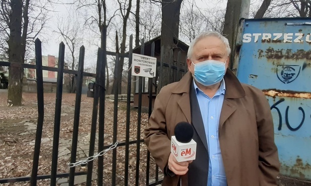 Katowice. Jedyny park w katowickiej dzielnicy Dąb pozostaje zamknięty dla mieszkańców
