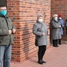 Legnica. Flash mob pod kościołem