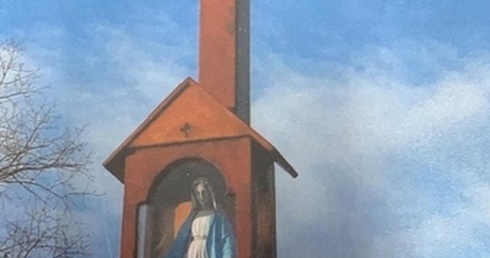 Bobrów. Skradzonio figurę Maryi