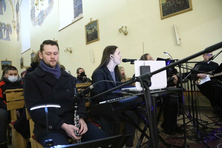 Wieczór uwielbienia w Łękawicy