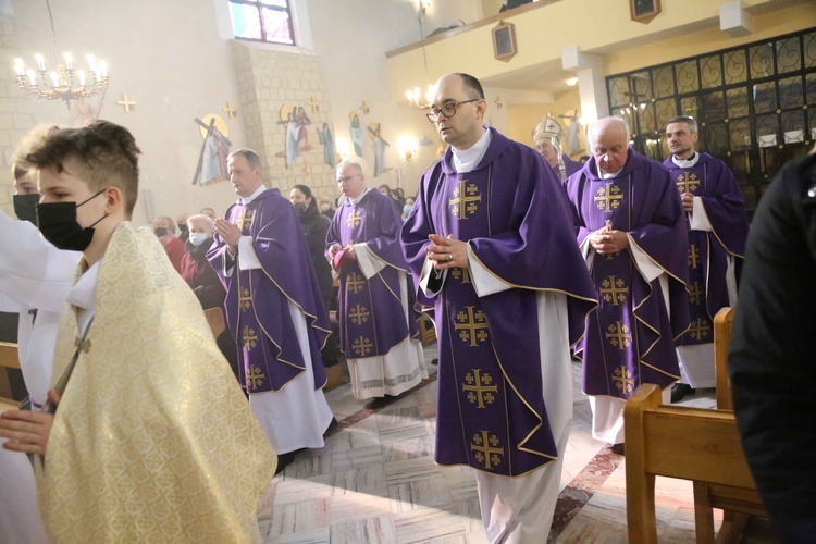 Poświęcenie witraży, drogi krzyżowej i obrazu św. Józefa