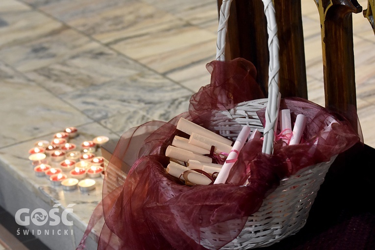 "Odkryj swoje piękno". Konferencja dla kobiet w Wałbrzychu