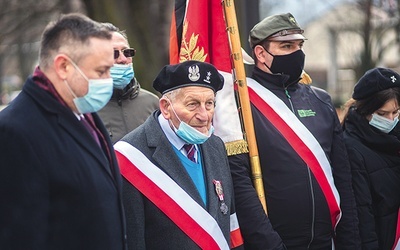 	Gościem honorowym wydarzenia był Tytus Wyczałek, członek Armii Krajowej, prezes Światowego Związku Żołnierzy Armii Krajowej obwodu AK Ziemi Kłodzkiej.