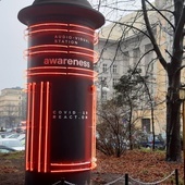 Katowice. Nietypowy neon. Gaśnie, gdy robi się zbyt głośno