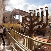 Żydzi pod Ścianą Płaczu.
Jerozolima, Izrael