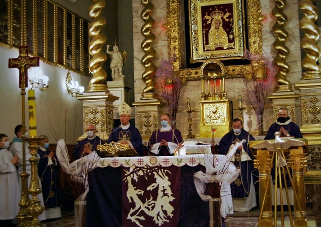 Ordynariusz radomski w Kałkowie-Godowie