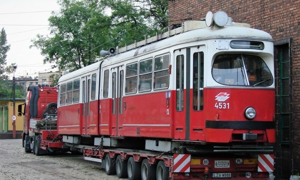 Śląskie. "Wiedeńczyki" nie wyjadą już na tory. Tramwaje Śląskie kończą eksploatację zasłużonych wagonów