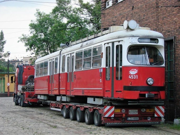 Śląskie. "Wiedeńczyki" nie wyjadą już na tory. Tramwaje Śląskie kończą eksploatację zasłużonych wagonów