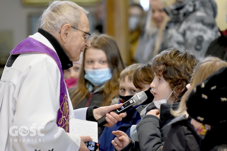 Rekolekcje z bp. Antonim Długoszem w Pieszycach