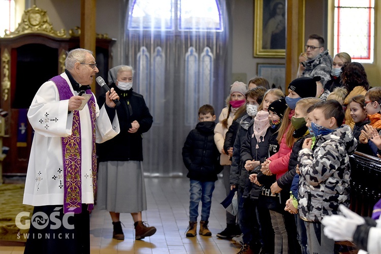 Rekolekcje z bp. Antonim Długoszem w Pieszycach