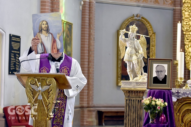 Rekolekcje z bp. Antonim Długoszem w Pieszycach