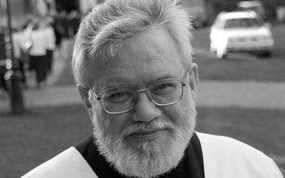 Śp. ks. Marian Darowski (1953-2021).