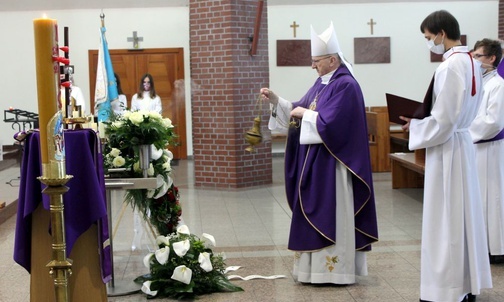 Światło, w którym nie ma żadnej ciemności