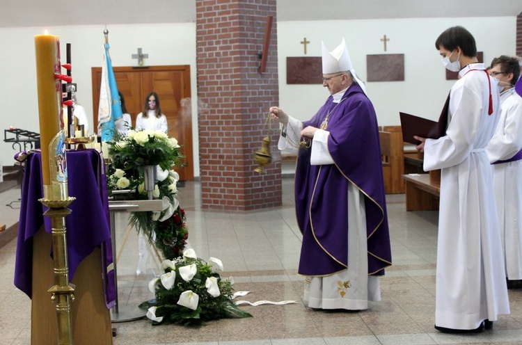 Światło, w którym nie ma żadnej ciemności