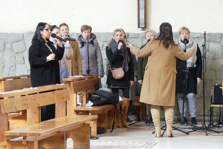 Wielkopostny dzień wspólnoty Ruchu Światło-Życie u św. Józefa w Oświęcimiu