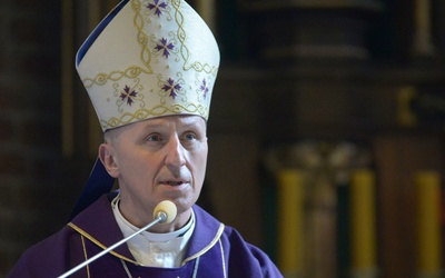 Pasterz Kościoła radomskiego poprowadzi w katedrze rekolekcje przygotowujące do obchodów Wielkiego Tygodnia i Wielkanocy.