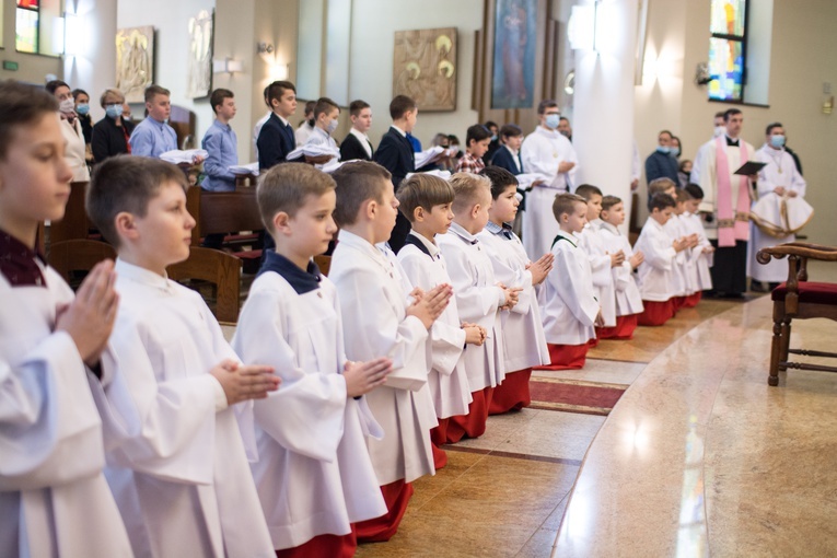 Krynica. Przyjęcie nowych mnistrantów i lektorów