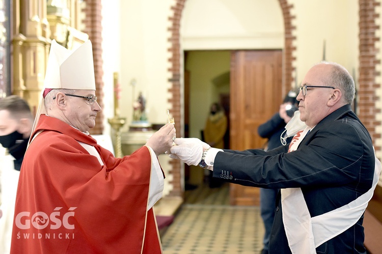 Relikwie ks. Popiełuszki w parafii pw. św. Józefa Obl. NMP