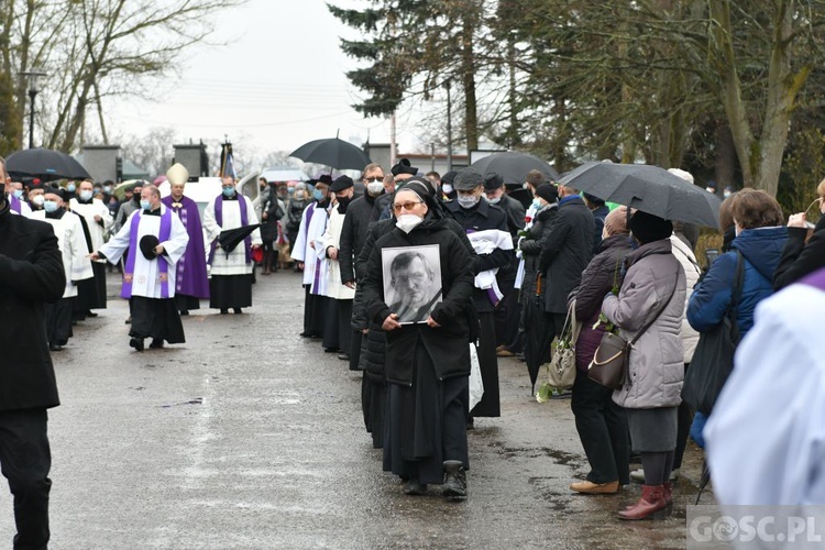 Ostatnie pożegnanie śp. ks. Zygmunta Lisieckiego