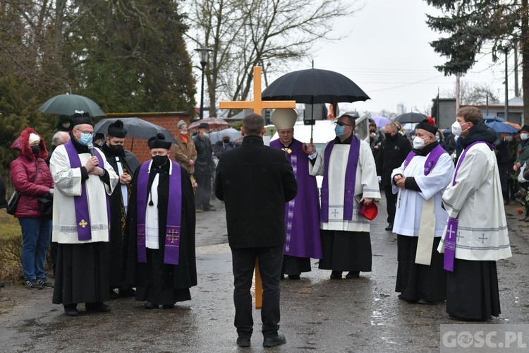 Ostatnie pożegnanie śp. ks. Zygmunta Lisieckiego