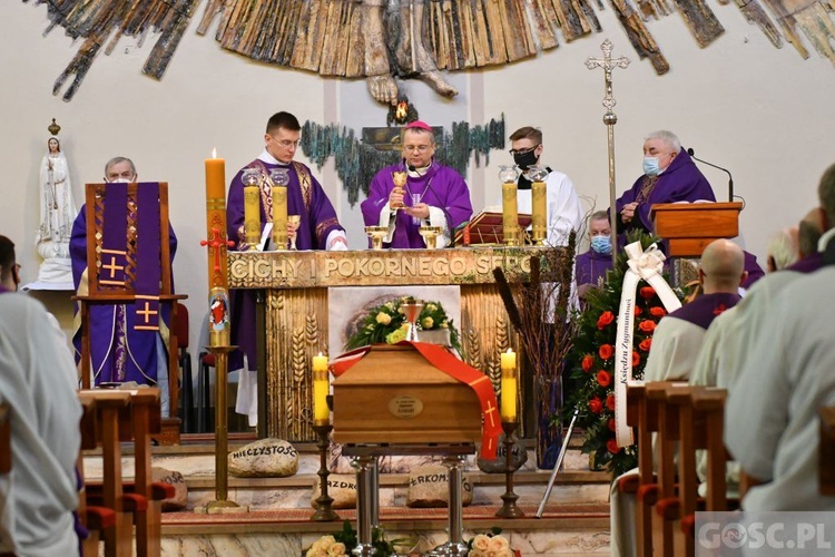 Ostatnie pożegnanie śp. ks. Zygmunta Lisieckiego