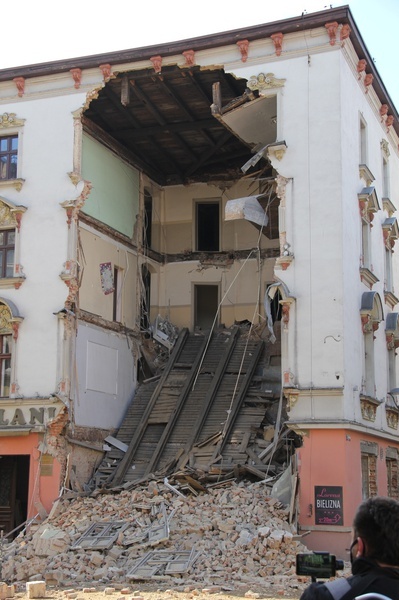 Zawalona kamienica w centrum Rybnika