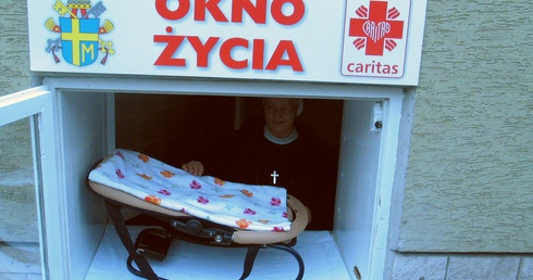 Z powodu remontu Domu Samotnej Matki krakowskie Okno Życia zostało zamknięte na co najmniej pół roku 