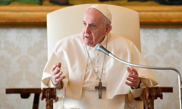 Franciszek w 5-lecie "Amoris Laetitia": W Kościele nie wystarczy mówić o wartości rodziny, rodziną trzeba się zaopiekować