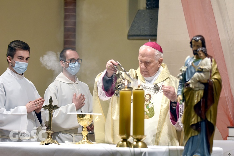 Odpust w parafii pw. św. Józefa Obl. NMP w Jaworzynie Śl.