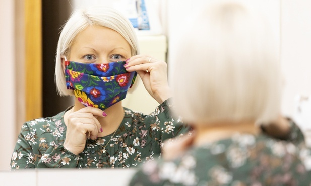 Od dziś więcej obostrzeń